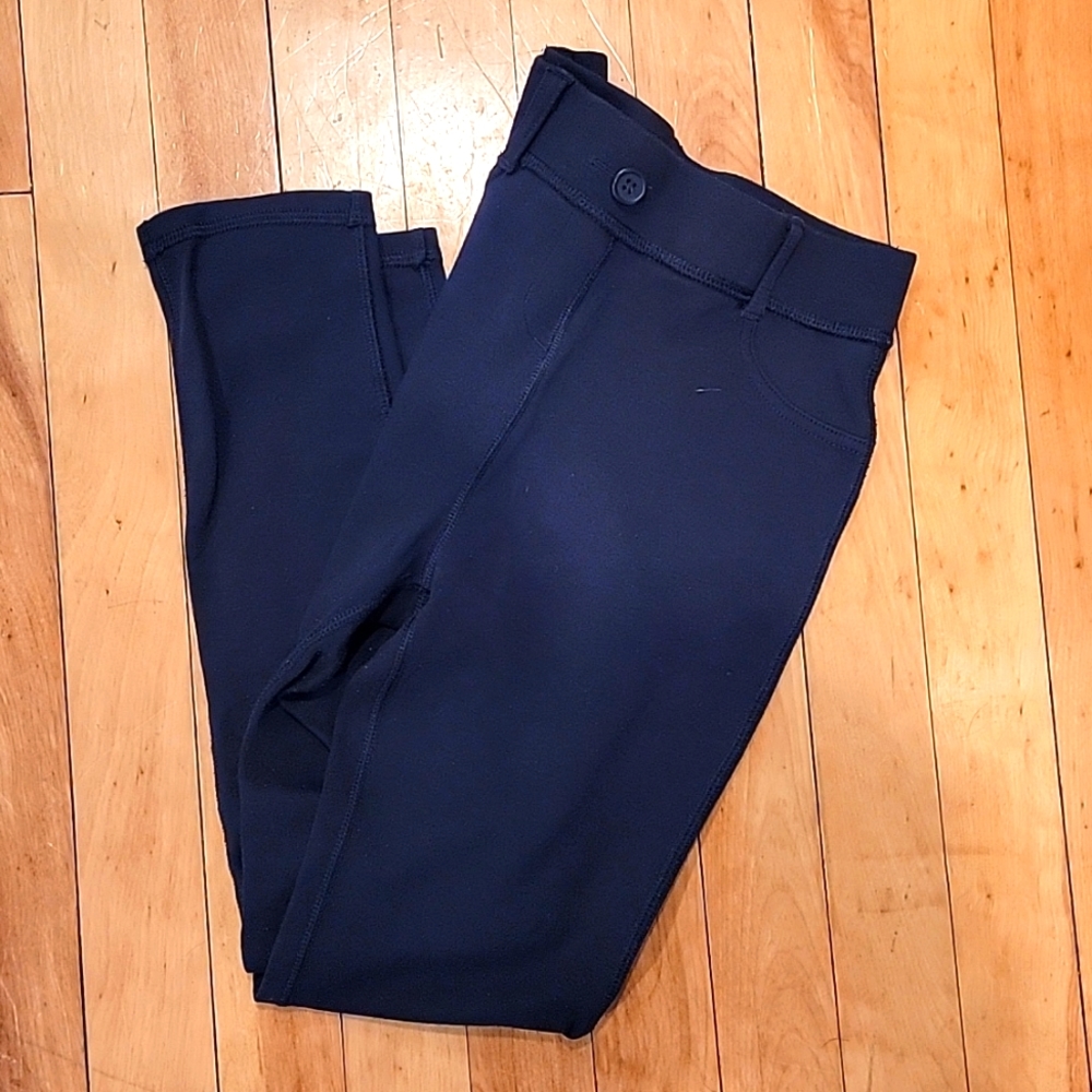 Sensory friendly school wear leggings.